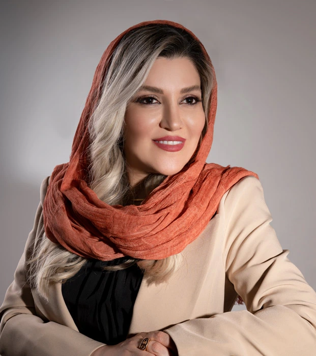 دندانپزشک دکتر ساندرا خدابنده لو